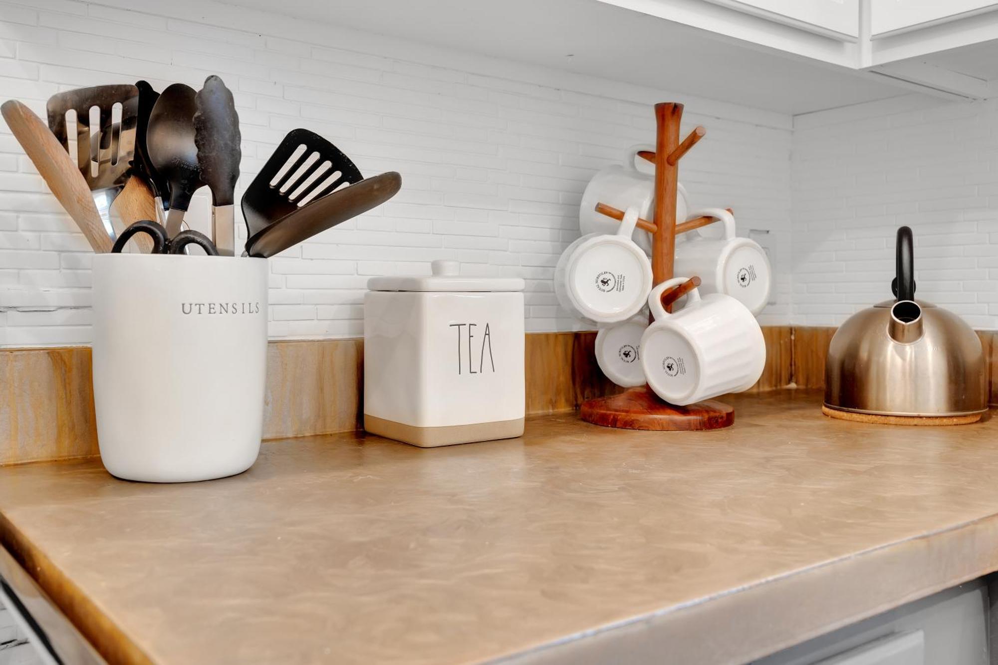 {Hidden Gem} Beach Home Blocks From Ocean +6 Bikes แจ็กสันวิลล์บีช ภายนอก รูปภาพ
