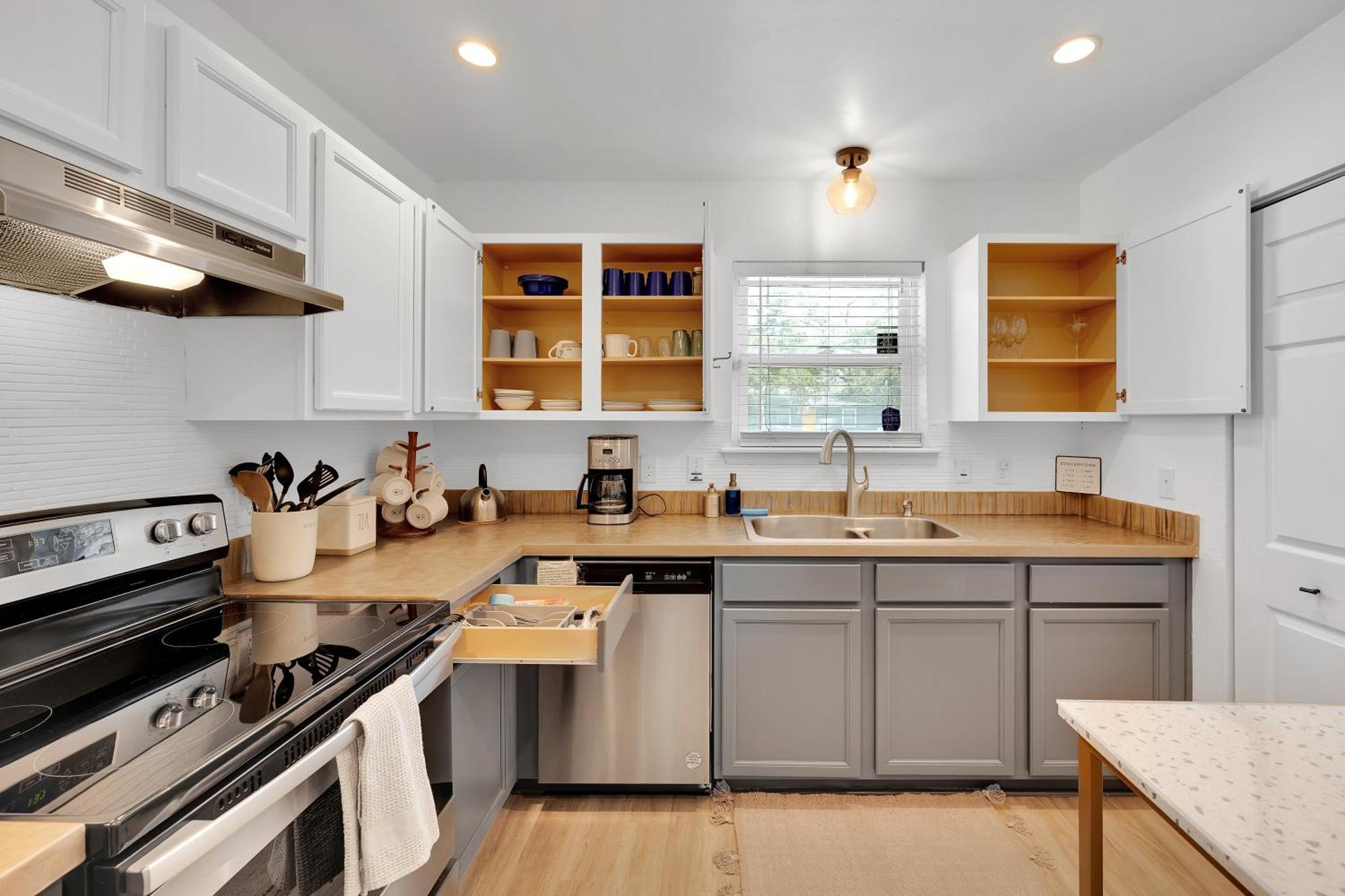 {Hidden Gem} Beach Home Blocks From Ocean +6 Bikes แจ็กสันวิลล์บีช ภายนอก รูปภาพ