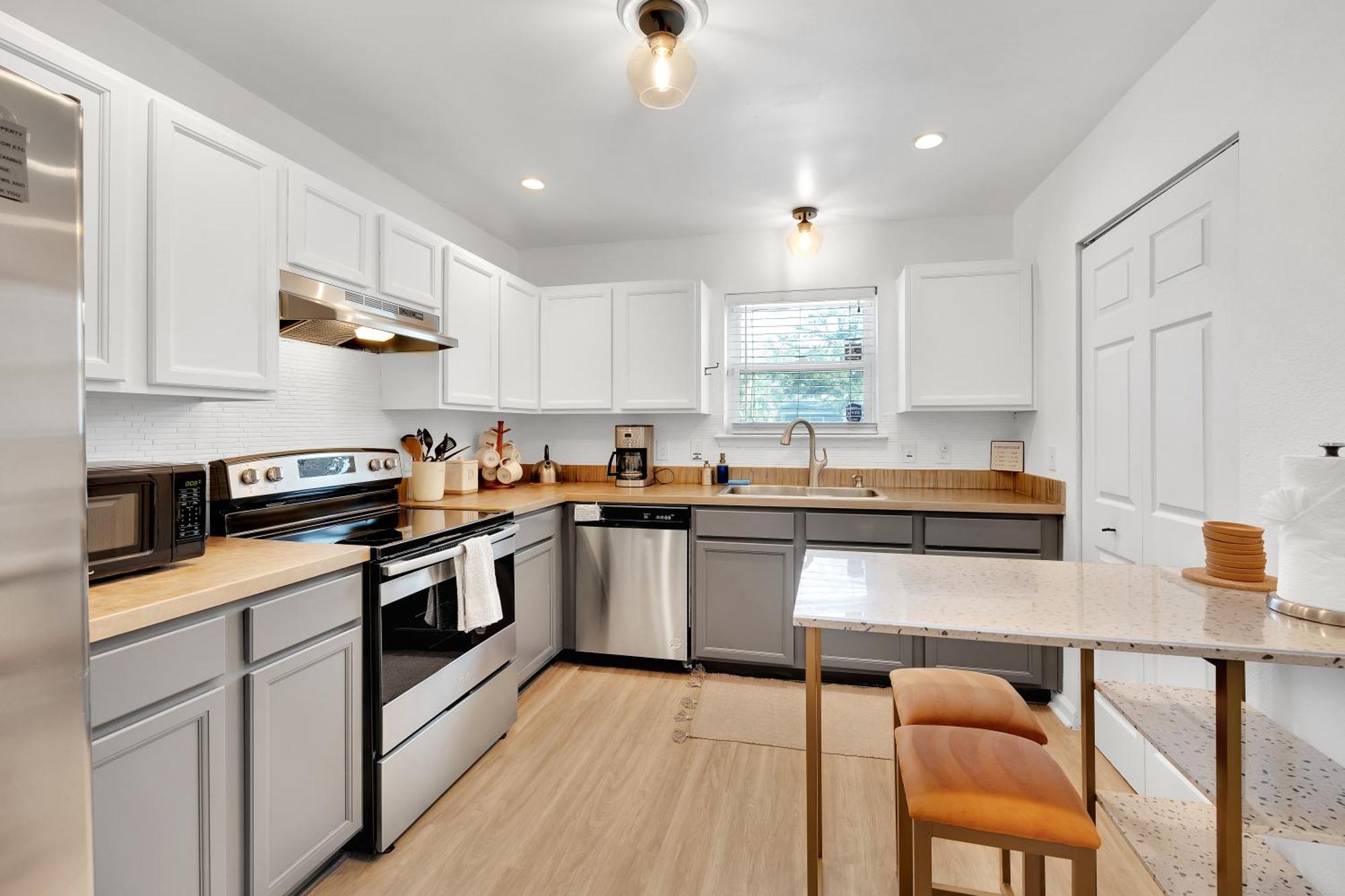 {Hidden Gem} Beach Home Blocks From Ocean +6 Bikes แจ็กสันวิลล์บีช ภายนอก รูปภาพ
